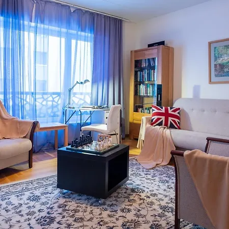Dream - One Bedroom With Balcony By The Sea *